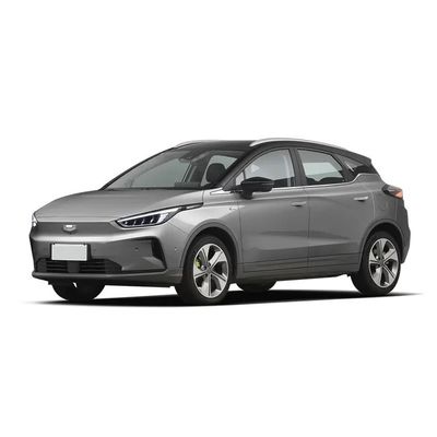 قیمت خوب 1665kg وزن جیلی هندسه C 5 صندلی Nedc 400-550Km حداکثر سرعت 150Km/h خودرو انرژی هندسه C SUV اتومبیل الکتریکی آنلاین