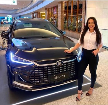 قیمت خوب اتومبیل انرژی Byd Tang 2023 خودرو 7 صندلی 730 کیلومتر برد طولانی اتومبیل الکتریکی EV به چپ آنلاین